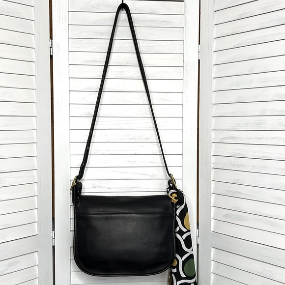 COACH Vintage Black Glove Tan Leather Patricia Legacy Flap bag Retro 90's 9951 - Picture 13 of 15